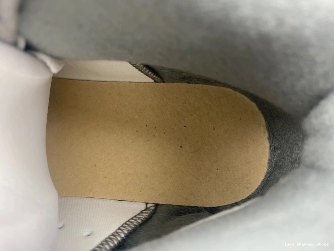 Reps LUCY 6 Air Cool Jordan CT8529-100 Grey 0728